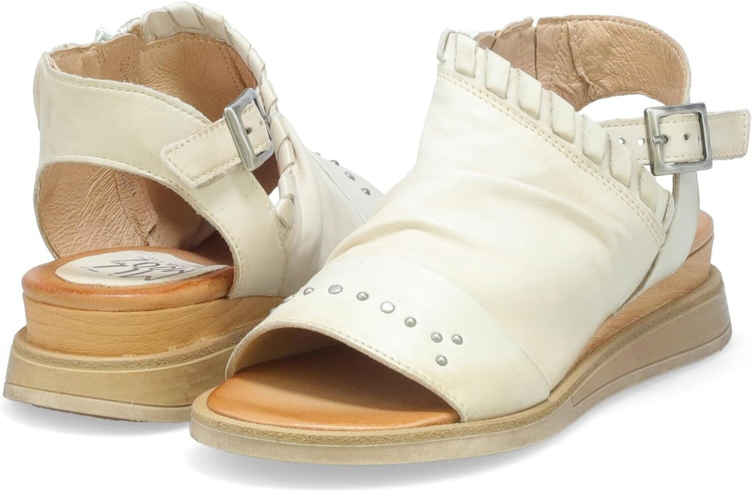 

Сандалии Miz Mooz Corey, цвет Linen