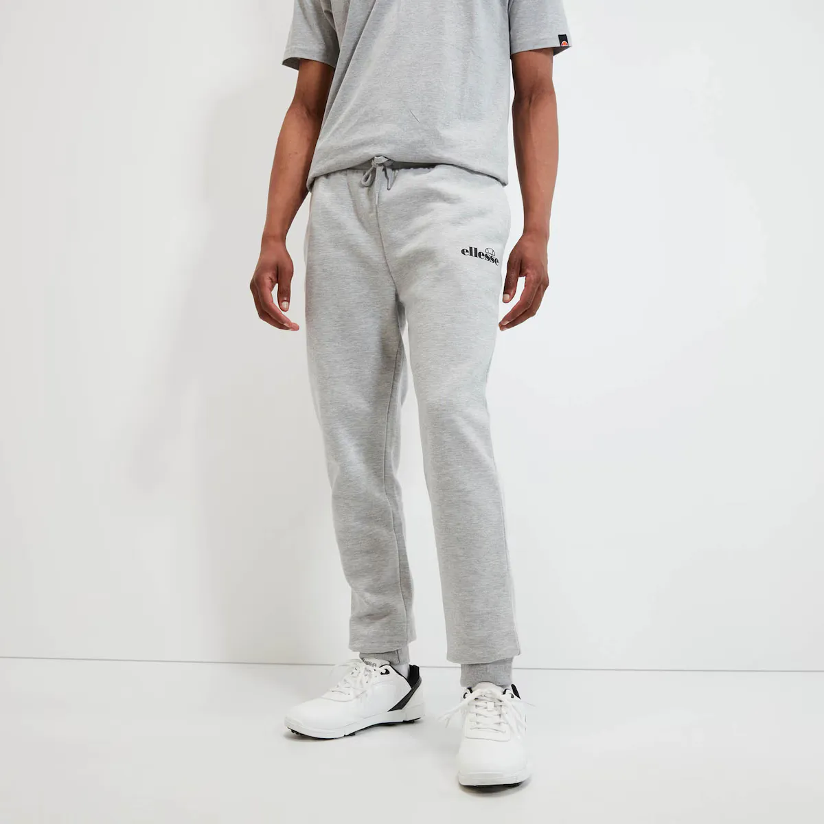 

Cravo ellesse Мужские брюки Ellesse, серый