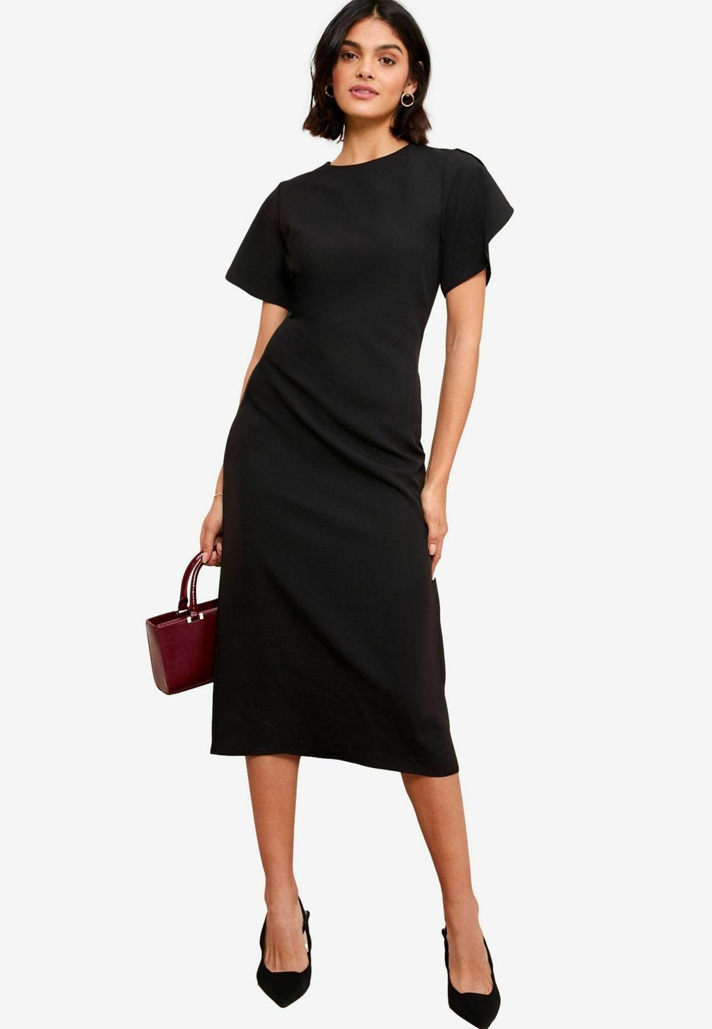 

Платье-футляр SHORT SLEEVE WITH RUCHE DETAIL Friends Like These, черный