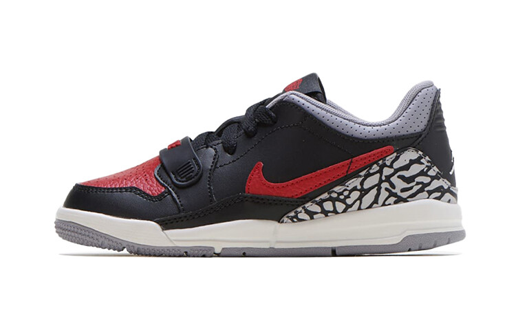

Детские баскетбольные кроссовки Jordan Legacy 312 BP