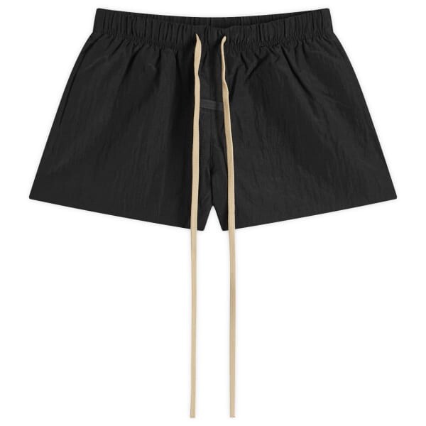 

Рипстоп заканчивается Fear Of God Essentials, черный