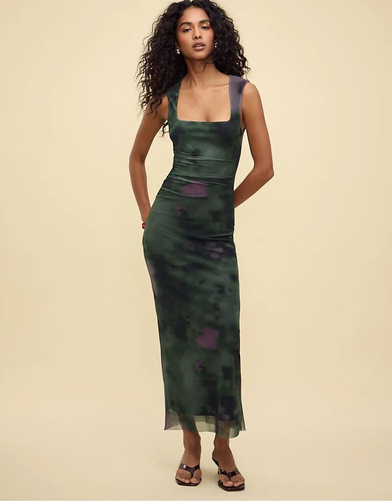 

Длинное платье из тюля Stradivarius Printed зеленого цвета