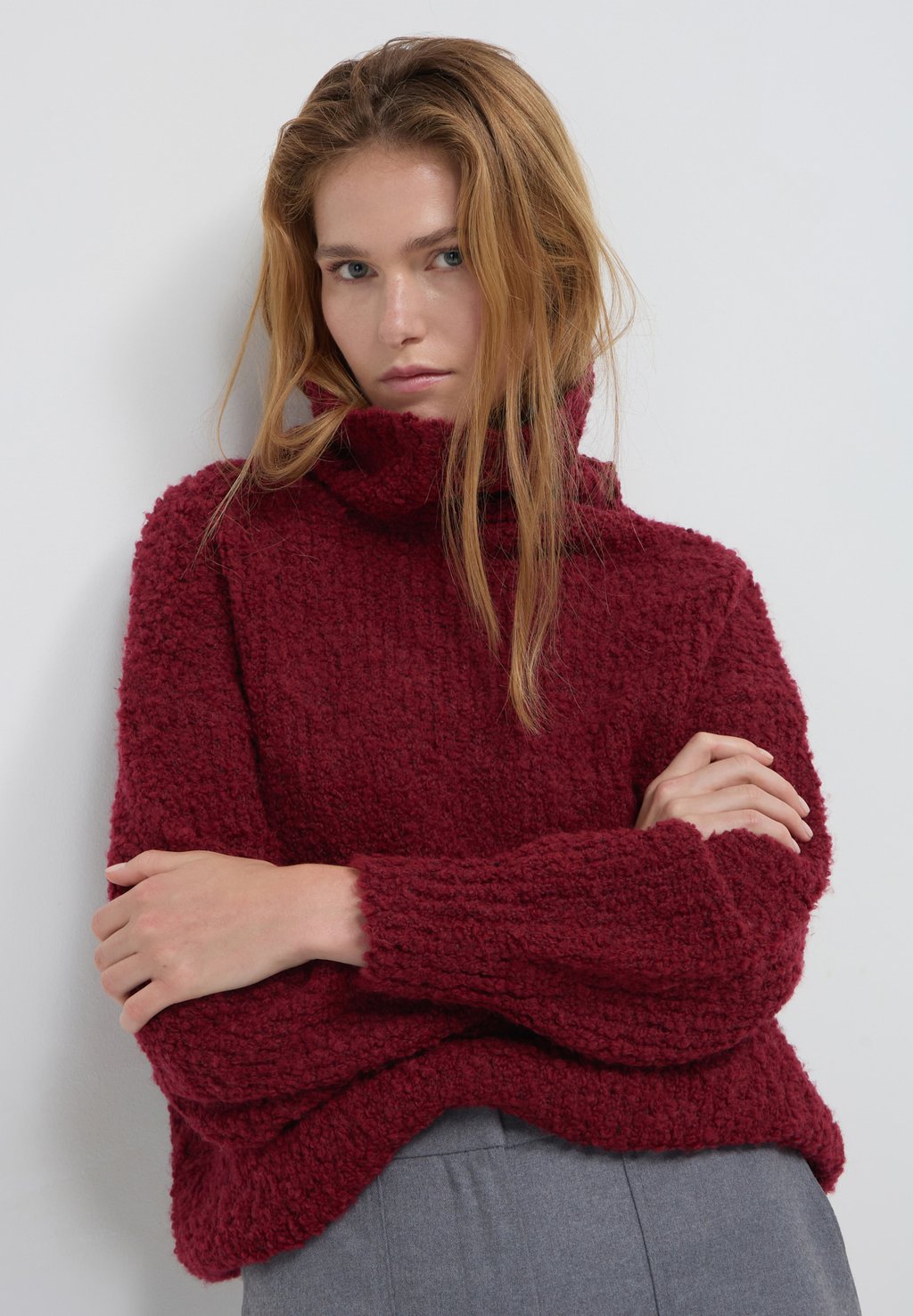 

Джемпер DOLCEVITA BOUCLÉ Calliope, винно-красный