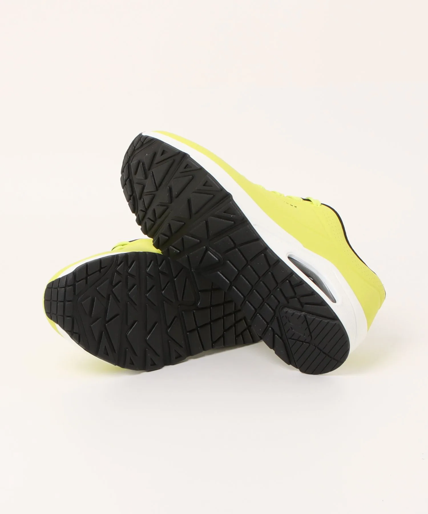 Мужские кроссовки с амортизацией SKECHERS UNO-STAND ON AIR неоново-жёлтые — фото 3