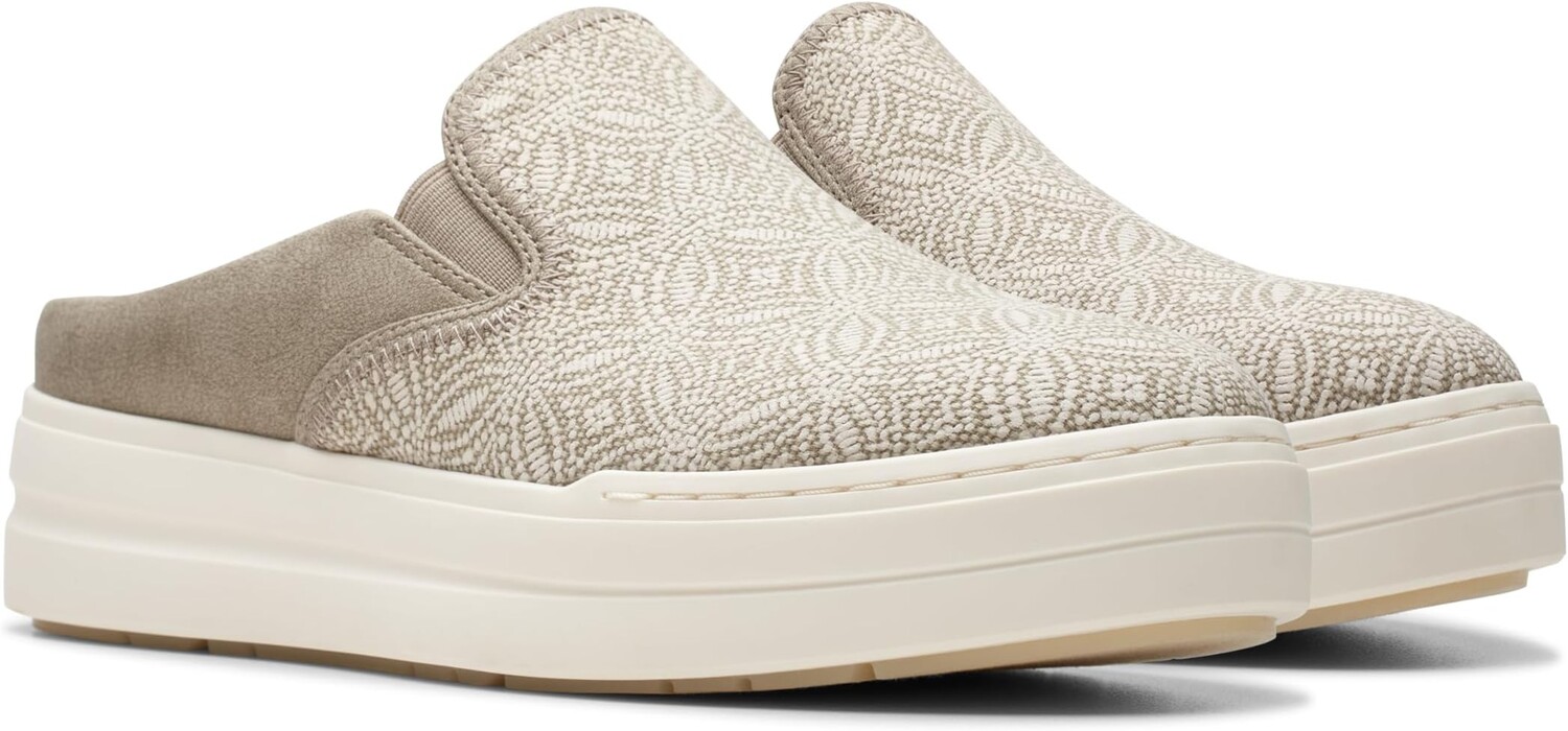 Лоферы Clarks Audreigh Cove, цвет Stone Textile