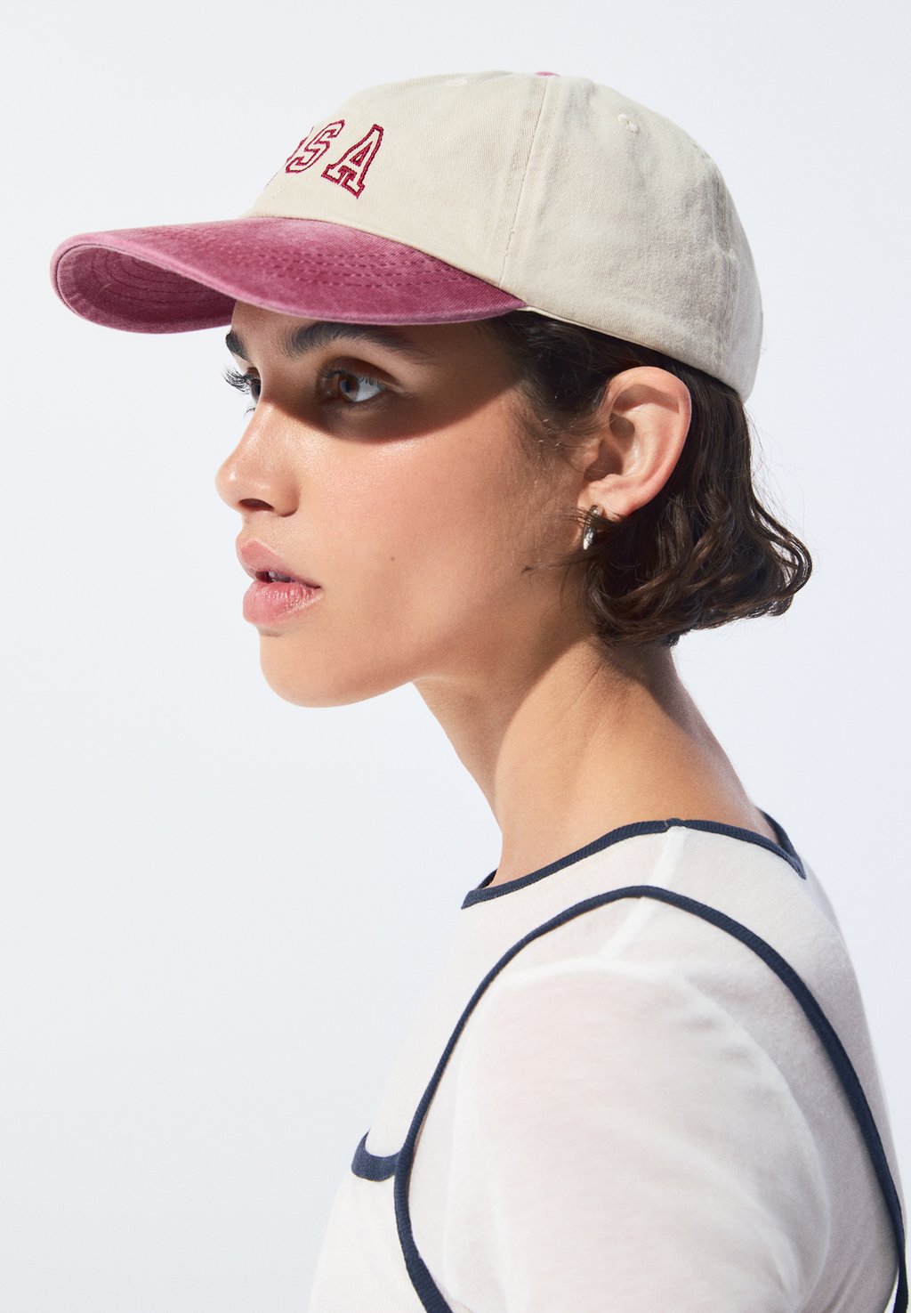 

Бейсболка USA PULL&BEAR, темно-красный