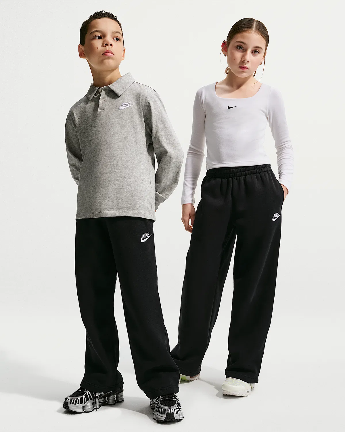 Детские свободные штаны с открытым низом Nike Sportswear, Black/White