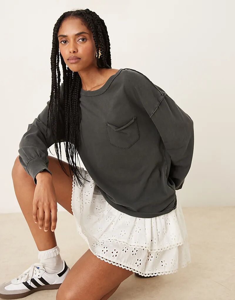 

Футболка с длинным рукавом Free People с карманом, угольного цвета