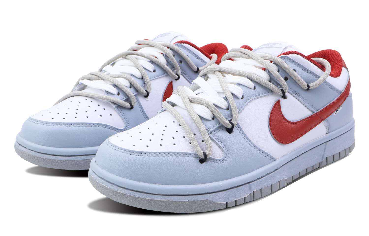 

Женские кроссовки для скейтбординга Nike Dunk, Gray