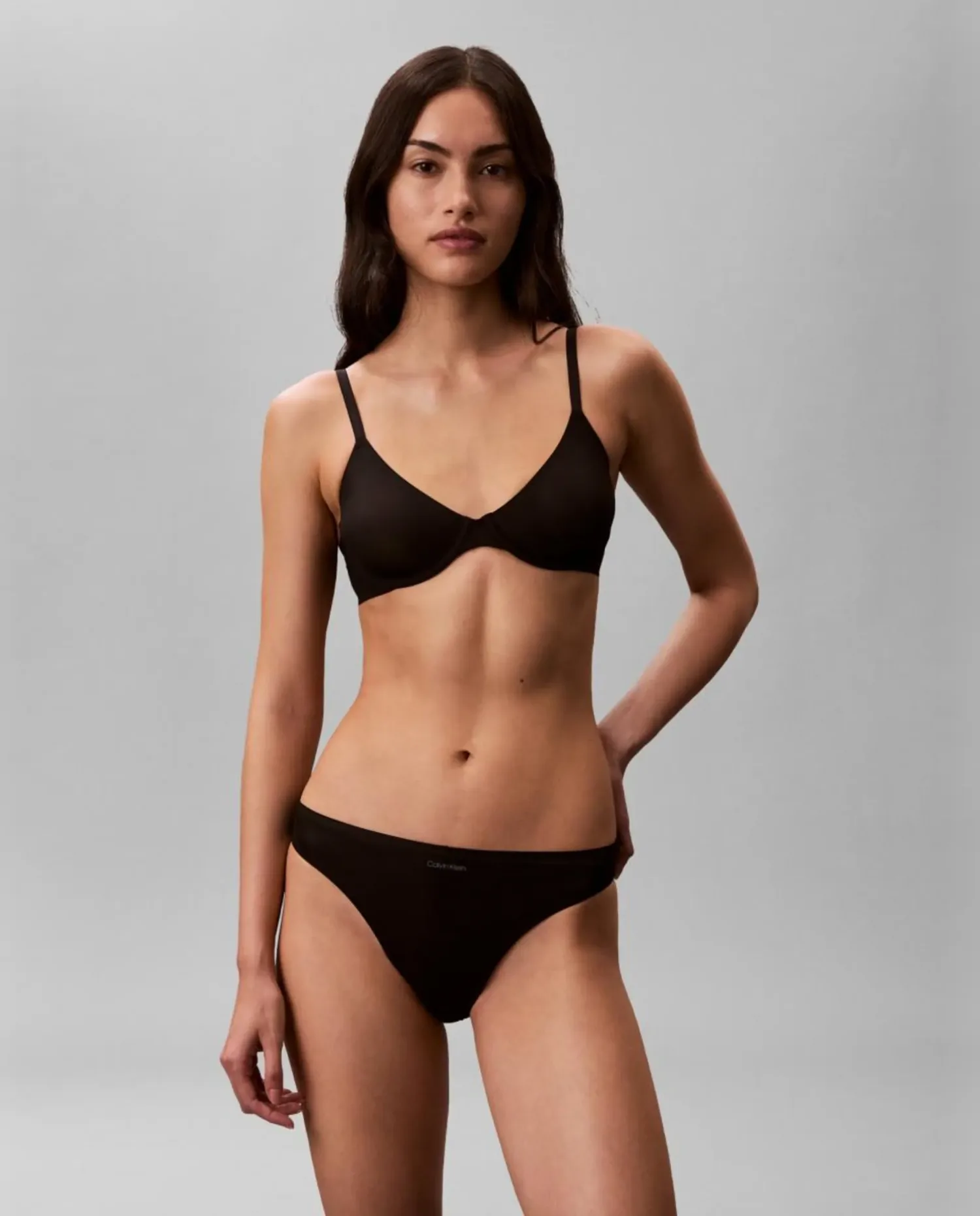 Брага ИДЕАЛЬНО ПОДХОДИТ УЛЬТРАЛЕГКАЯ Calvin Klein, черный — фото 2