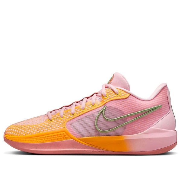 Кроссовки сабрина 1 Nike, розовый
