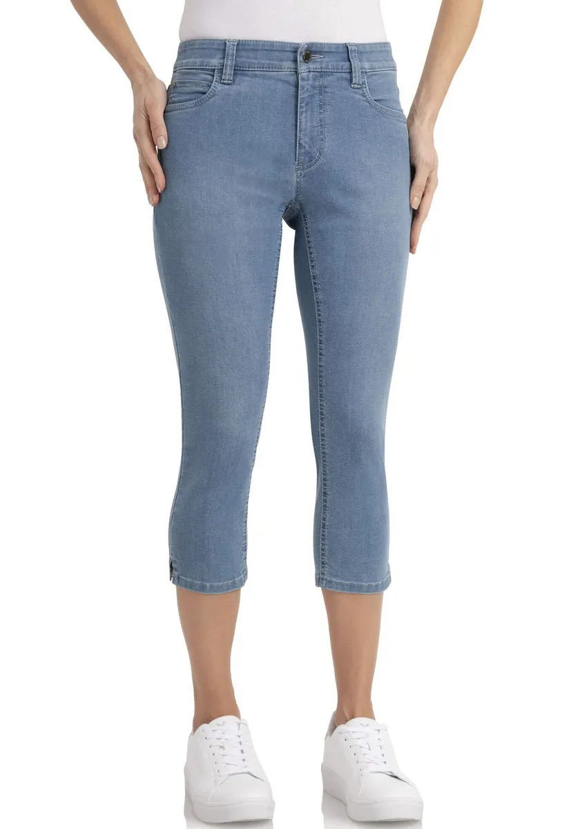 

Wonderjeans Джинсы-капри с небольшими боковыми разрезами внизу штанин, синий