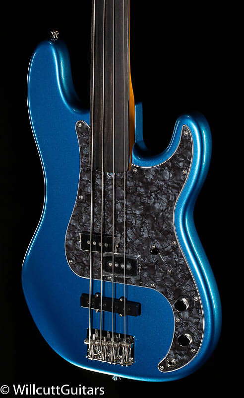 

Басс гитара Fender Tony Franklin Fretless Precision Bass Ebony Fingerboard Lake Placid Blue
