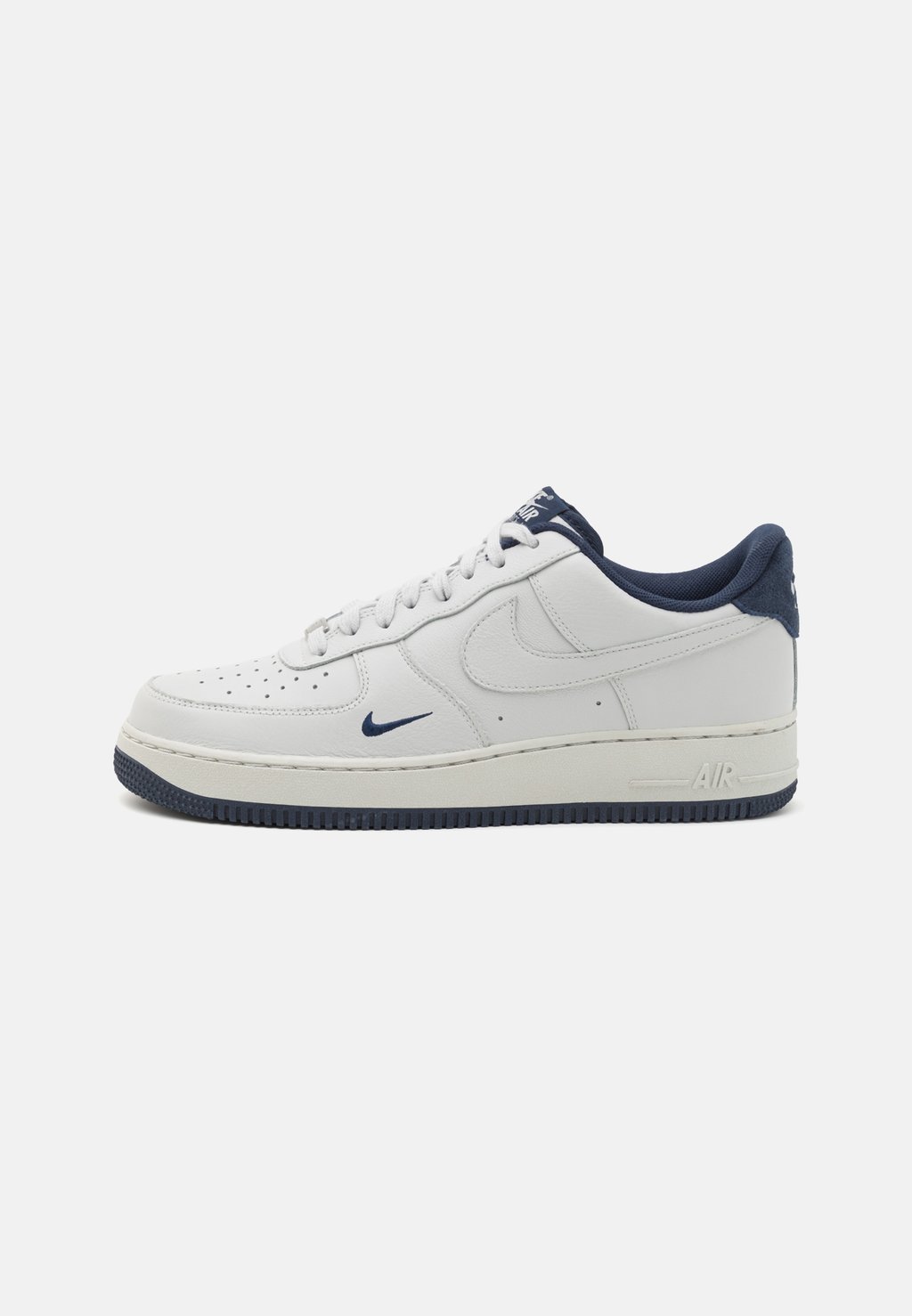 

Кроссовки AIR FORCE 1 '07 Nike Sportswear, светло-серый