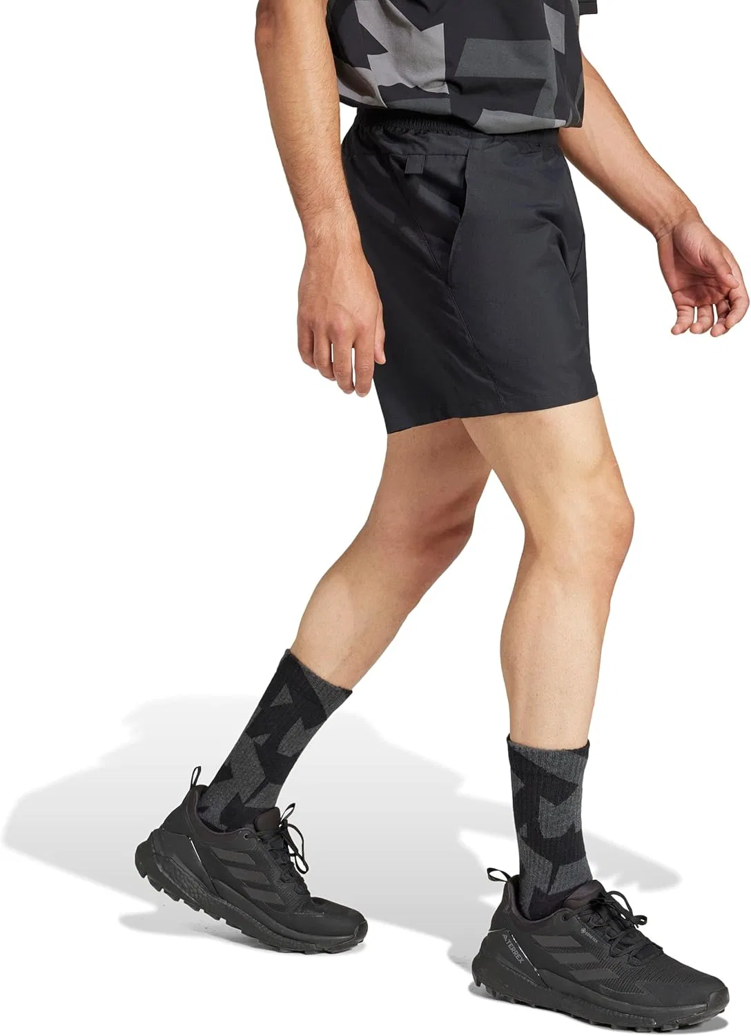 Шорты для активного отдыха Terrex, adidas, зеленые, Black — фото 2