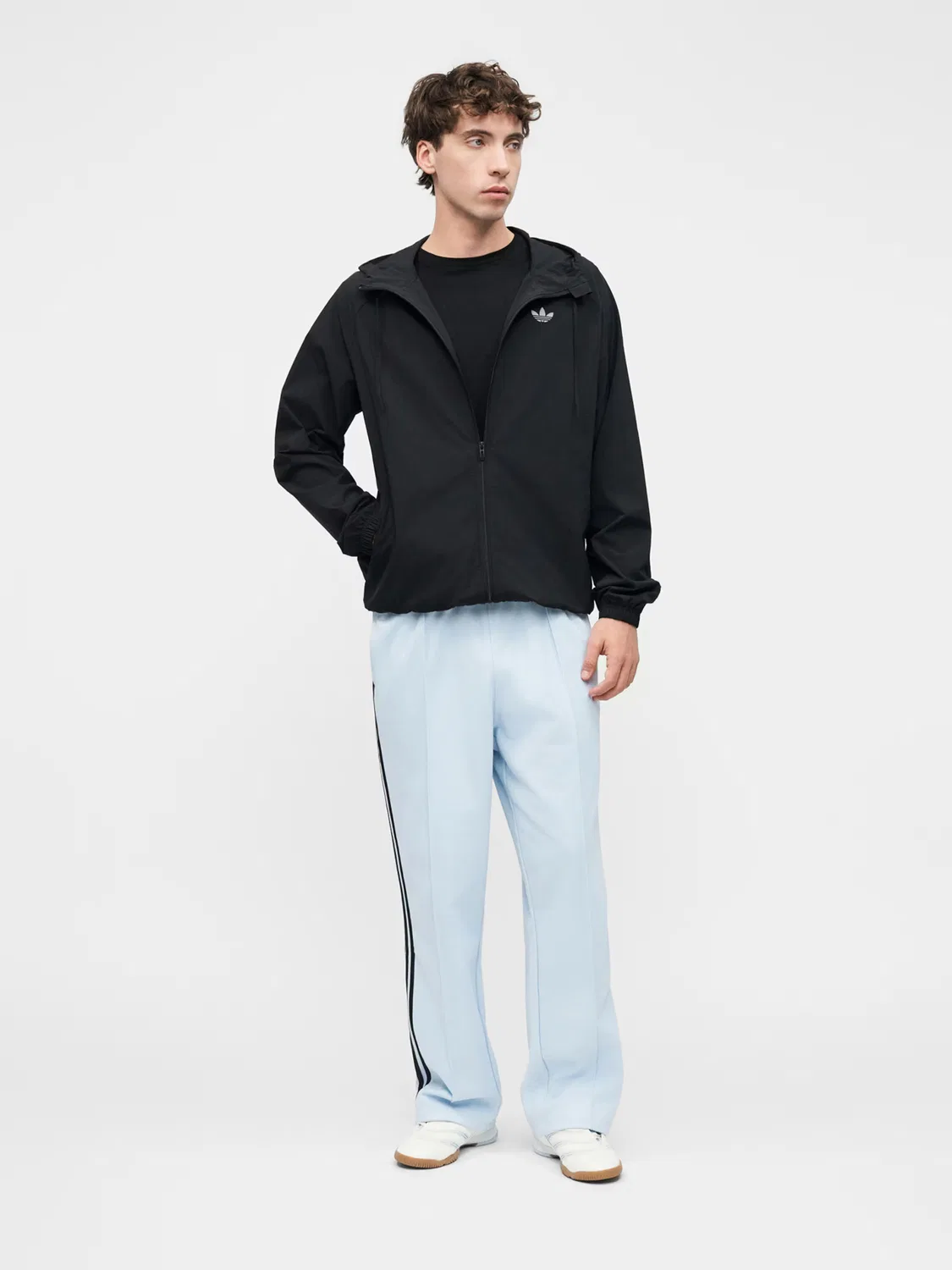 Куртка Adidas Originals Between-Season Trefoil Essentials черного цвета — фото 4