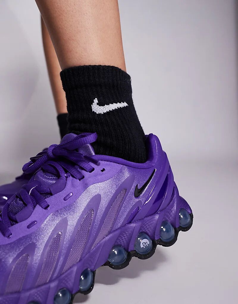 Кроссовки Nike Air Max DN8 фиолетового и черного цветов — фото 4