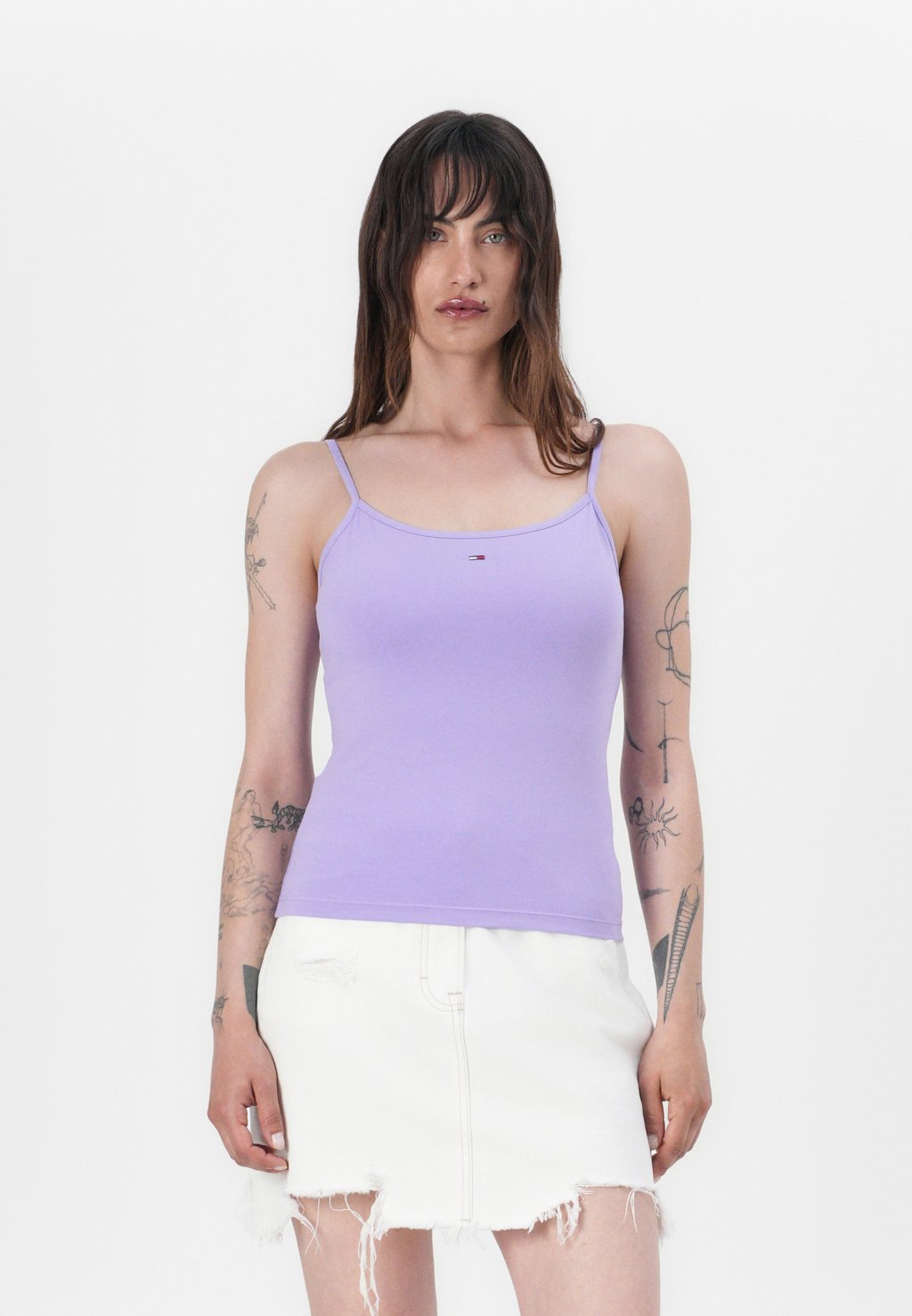 

Топ ESSENTIAL STRAP Tommy Jeans, сиреневый