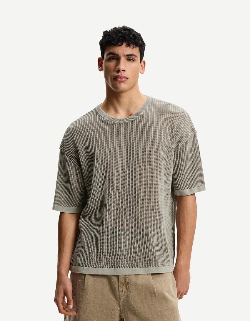

Футболка с короткими рукавами из сетки Bershka, серый