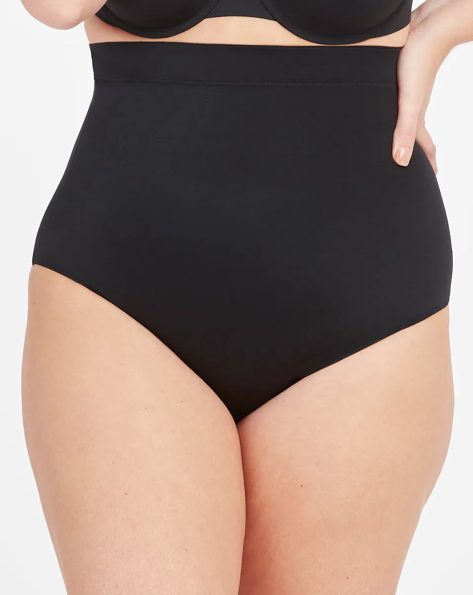 

Бесшовные трусики, уменьшающие завышенную талию Spanx, черный