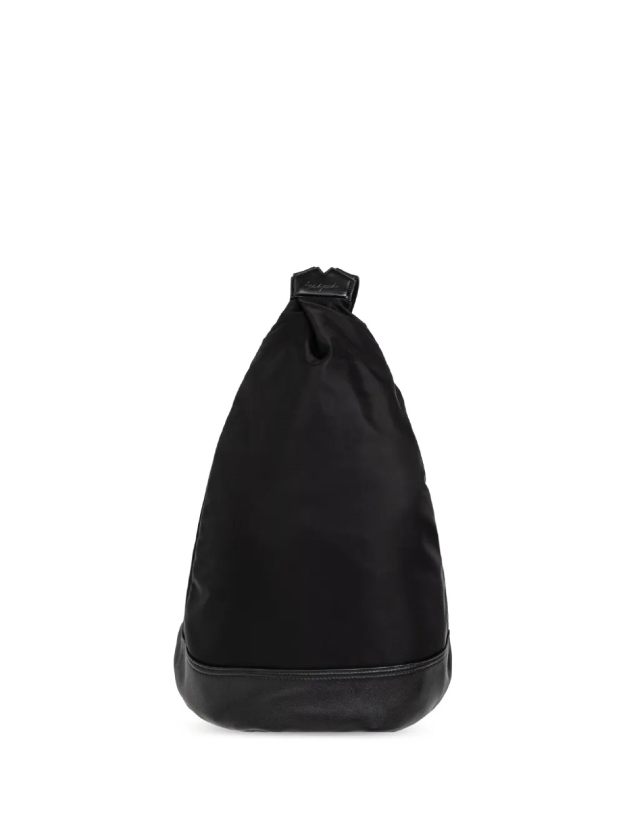 

Треугольный рюкзак Discord Yohji Yamamoto, черный