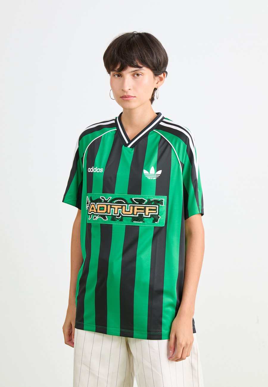 

Футболка Adidas Originals Print T-shirt, Green/Black/Green, Черный, Футболка Adidas Originals Print T-shirt, Green/Black/Green