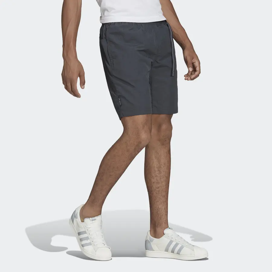Спортивные шорты adidas originals Adventure Cargo Shorts 'Carbon', серый — фото 4