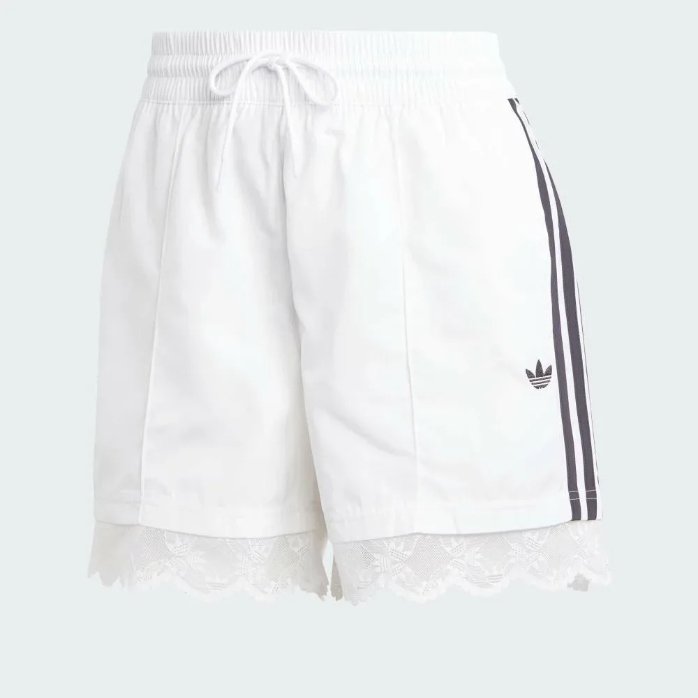 Шорты с кружевной отделкой и тремя полосками Adidas, white