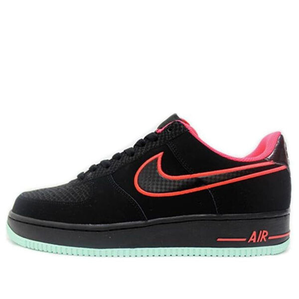 

Кроссовки Air Force 1 Nike, черный