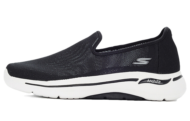 Go Walk 5 Slip-on Shoes Men Low-top Black Skechers