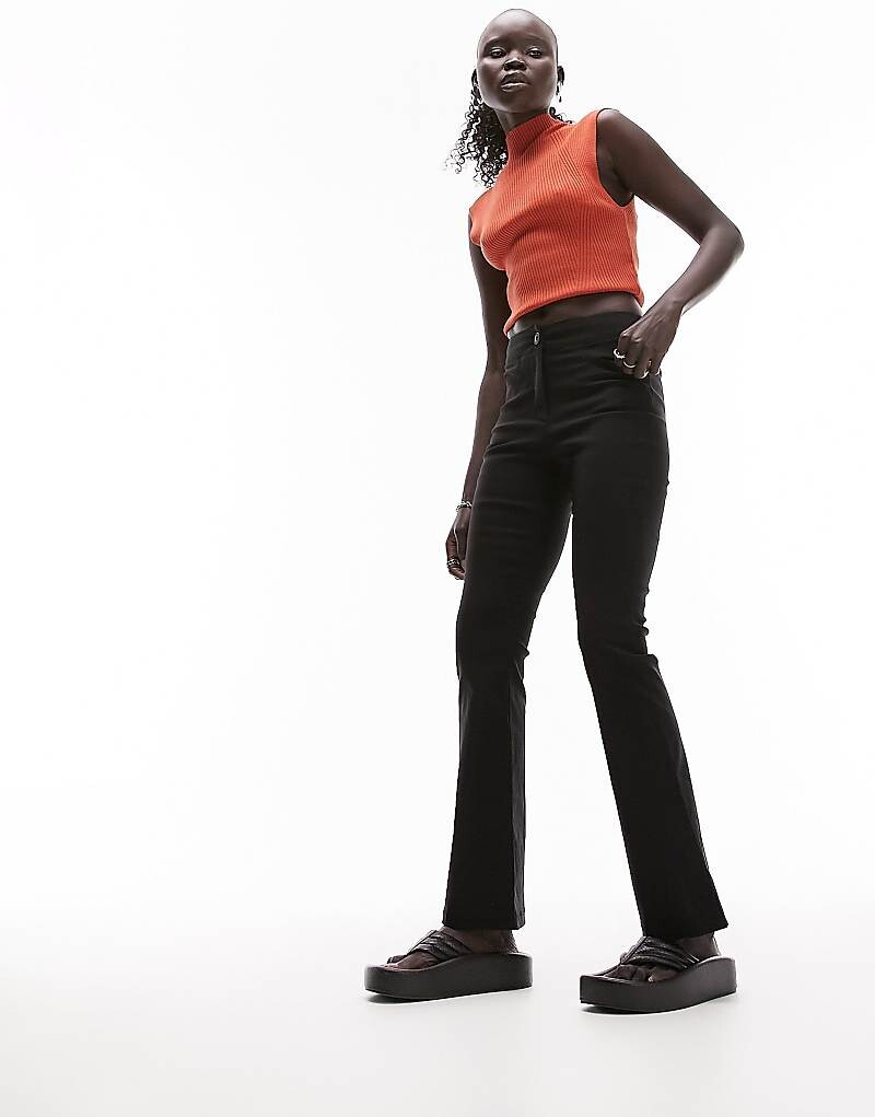 

Topshop Petite — черные бенгальские расклешенные брюки с высокой талией