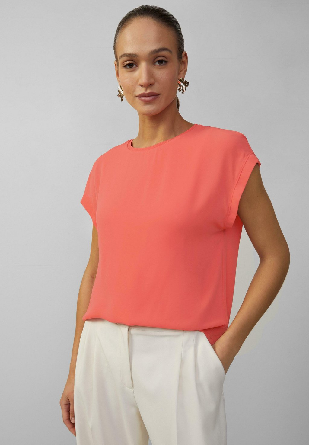 

Блуза Basic T-shirt s.Oliver BLACK LABEL, коралловый
