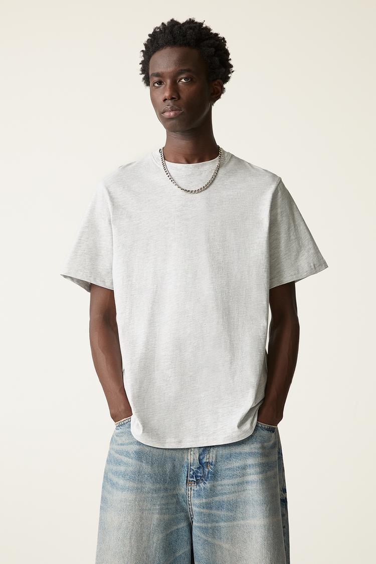 

Упаковка из 3 базовых футболок обычного кроя Pull And Bear, белый