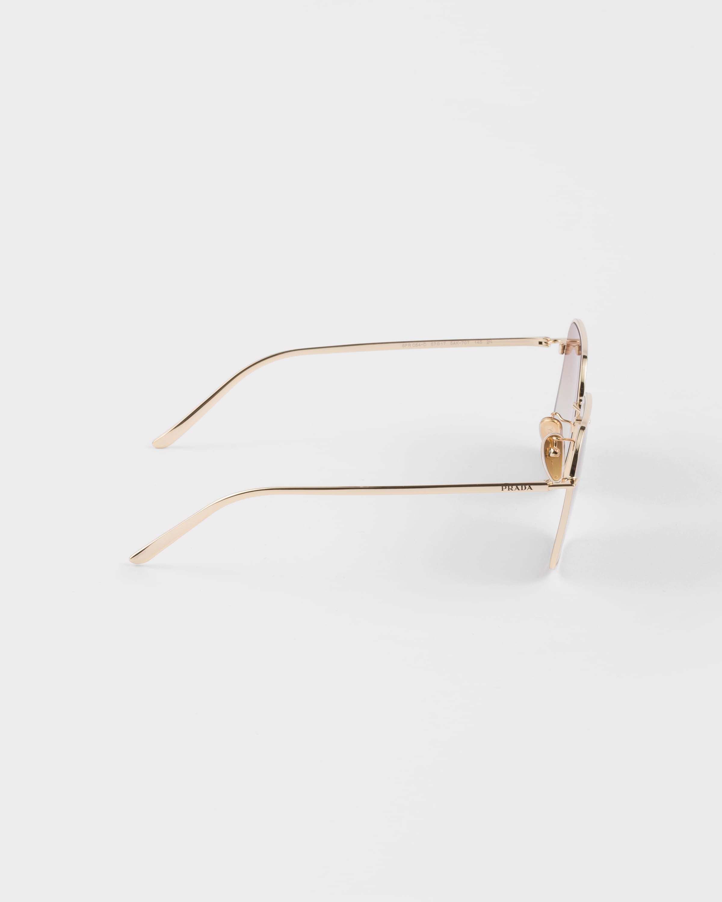 Солнцезащитные очки из коллекции Prada Eyewear Prada, цвет линз: дуб — фото 4