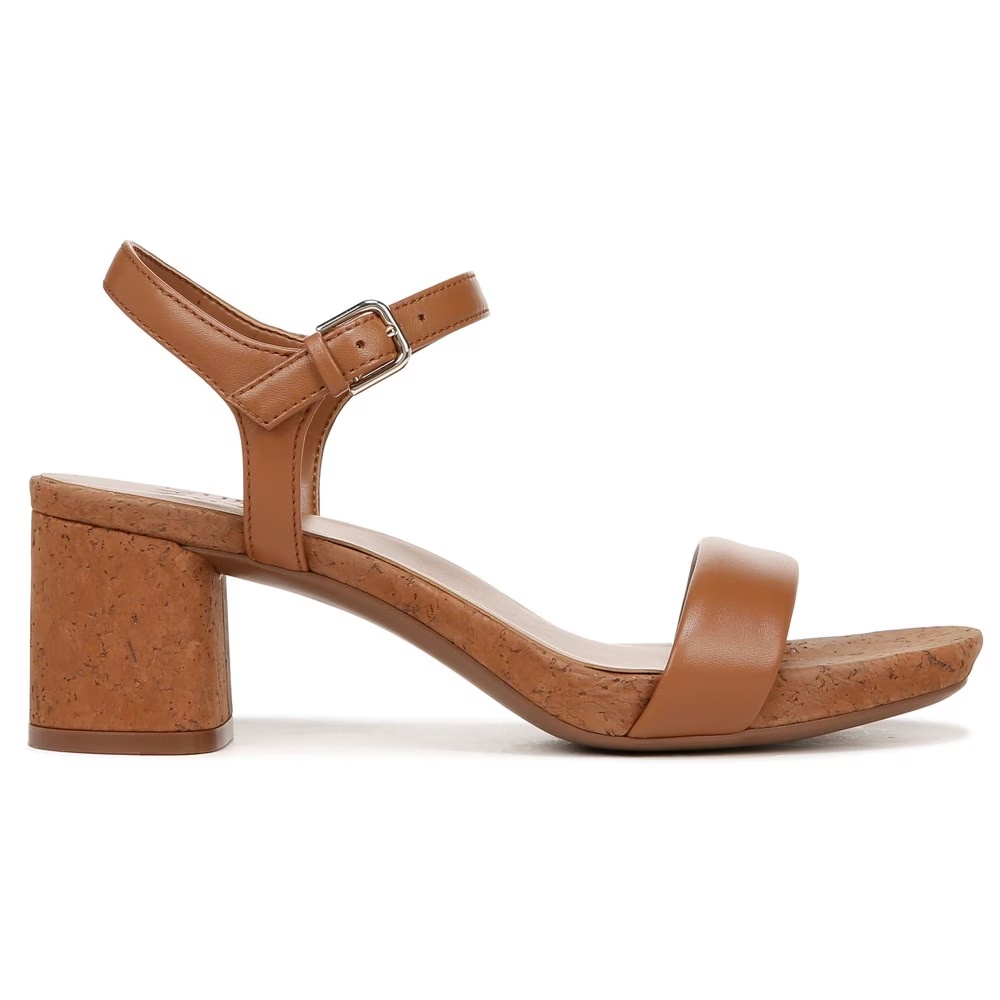 Босоножки на каблуке Izzy Naturalizer, english tea leather — фото 2