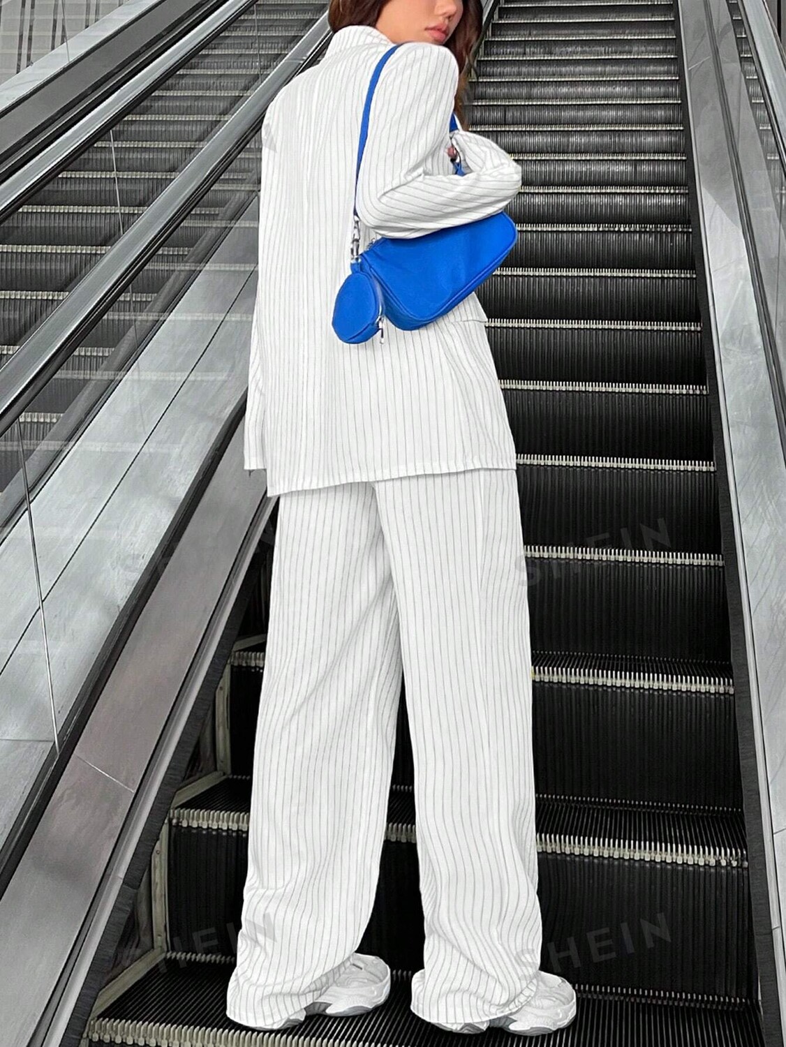 

X Deborah EZwear 3 шт./компл. Костюм в полоску: пиджак, жилет и брюки Shein, белый