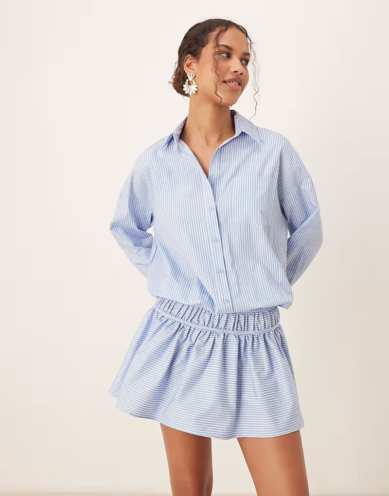 

Платье-рубашка мини ASOS DESIGN с заниженной талией в сине-белую полоску