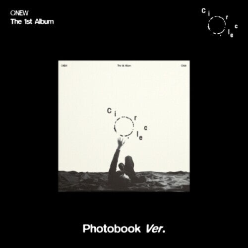 

CD диск Onew: Circle - Photo Book Version