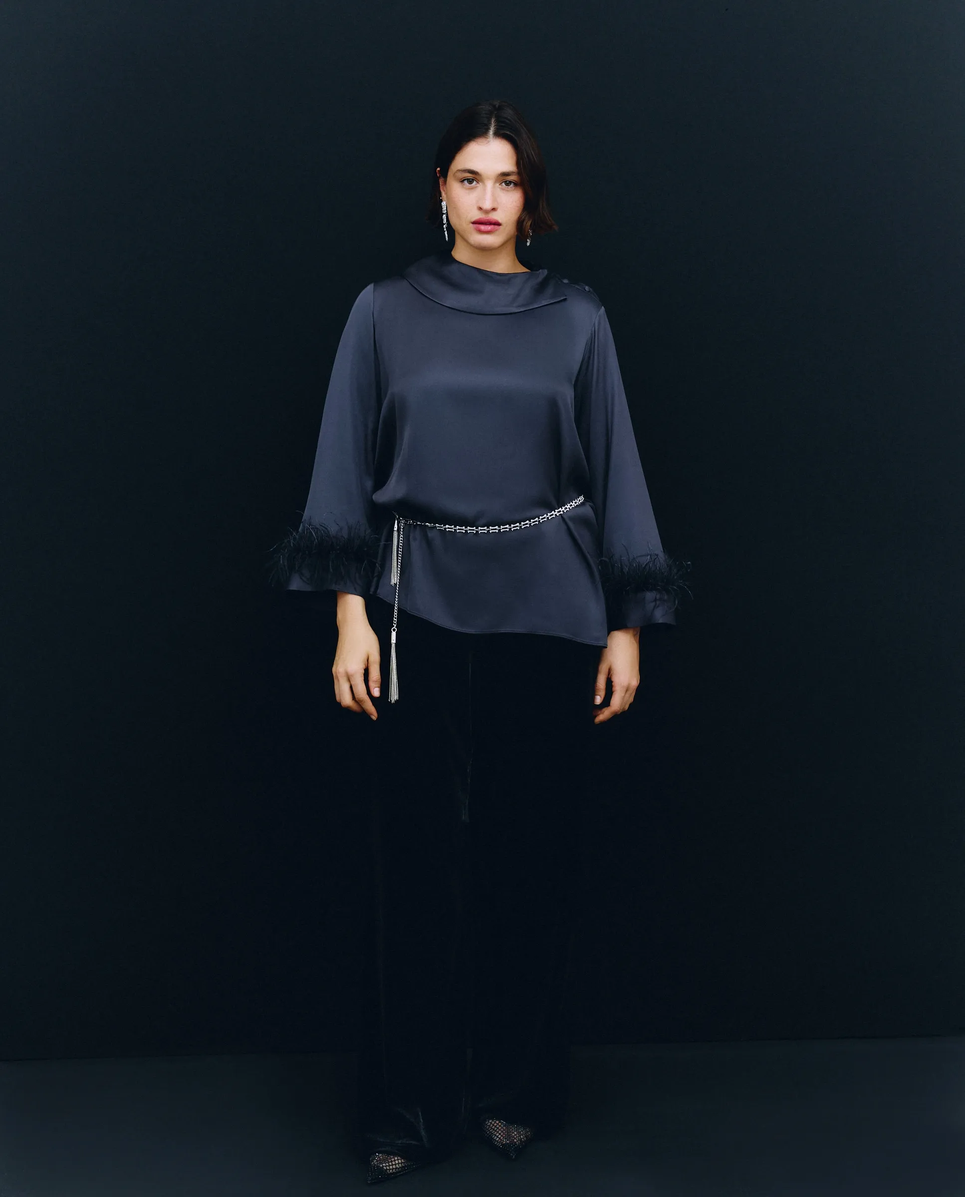 

Женская однотонная блуза с длинным рукавом Couchel, антрацитовый