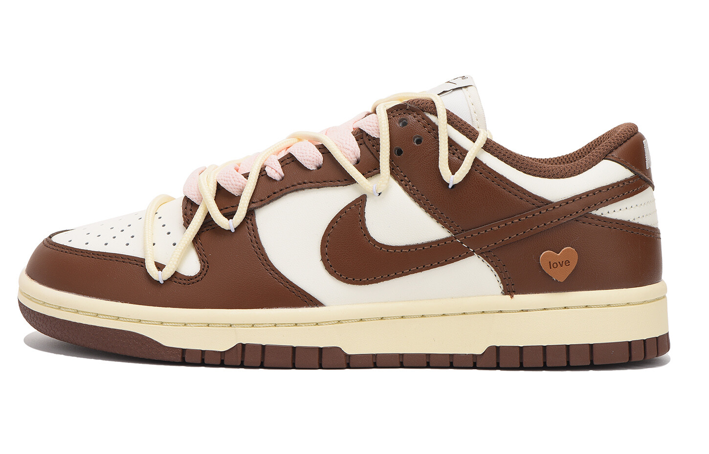 

Кроссовки Nike Dunk Skateboard Shoes Women's Low-Top White