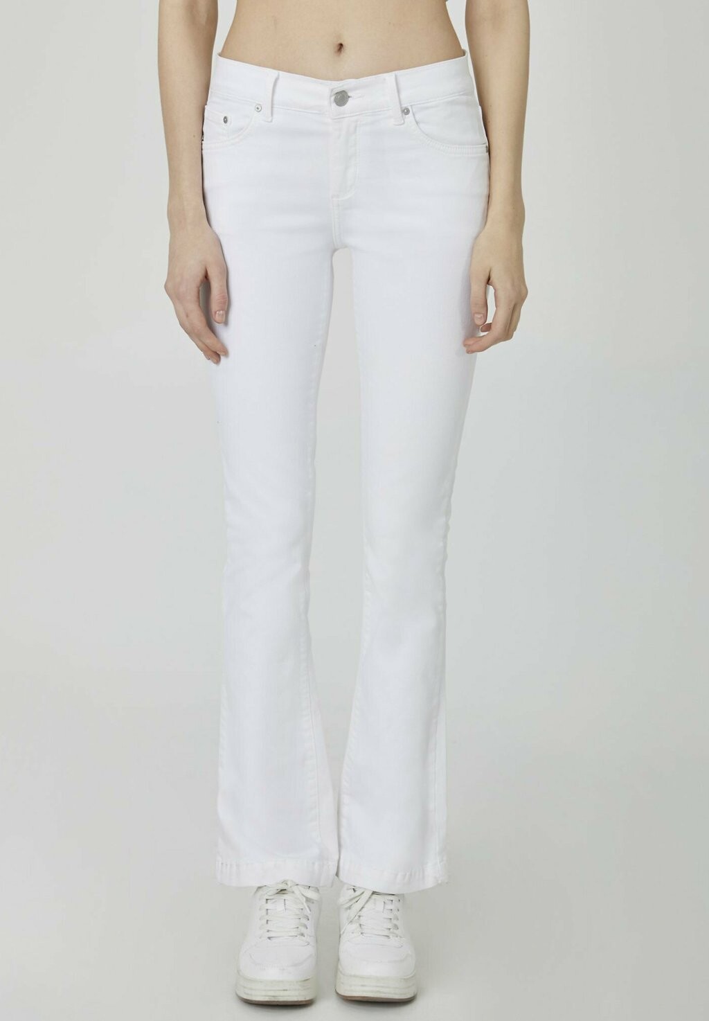 

Джинсы-клеш LTB, белый