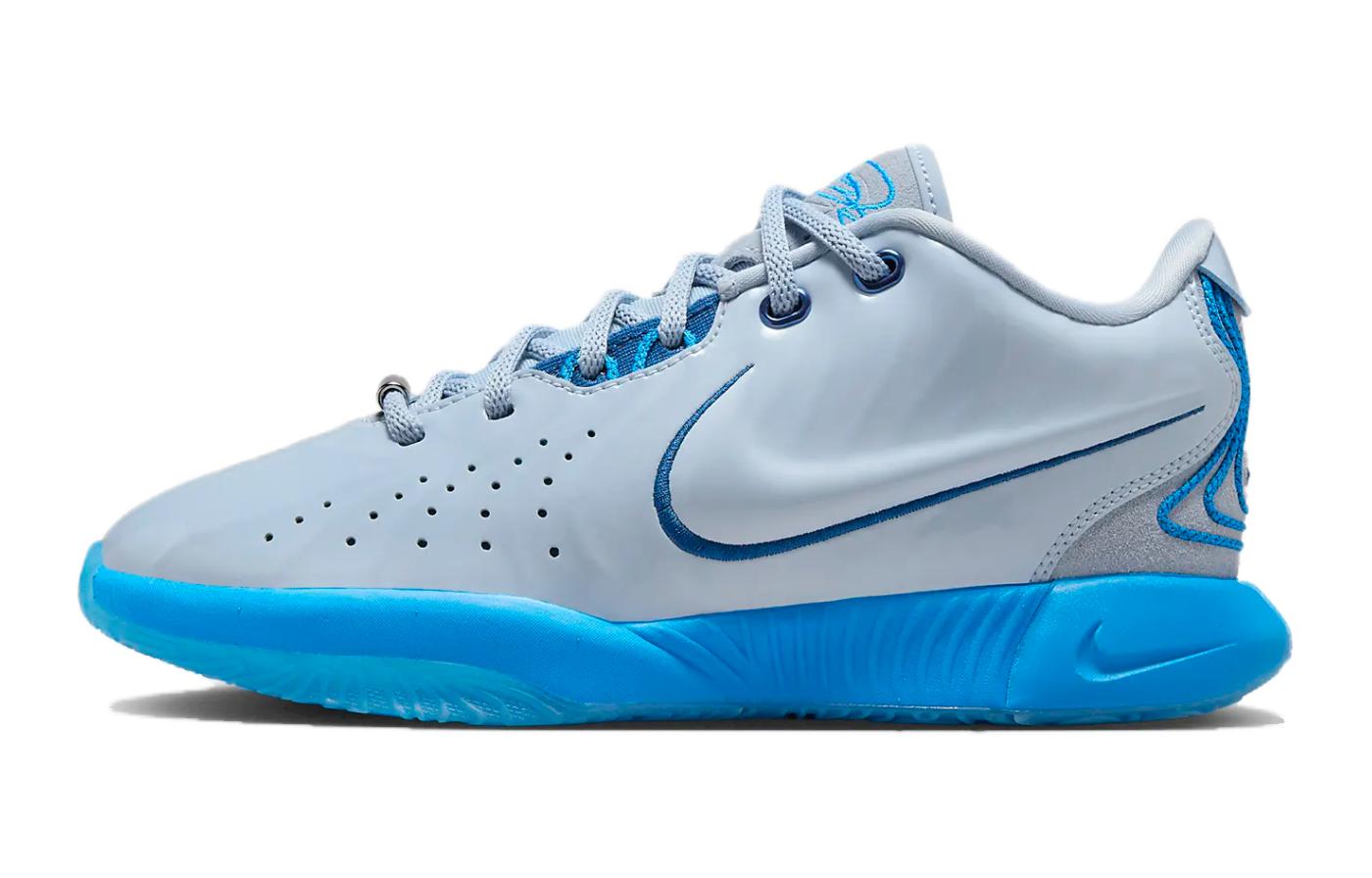 

LeBron 21 Blue Diver GS Nike, светло-синий/Hero синий/серыйLimestone синий/Palace синий
