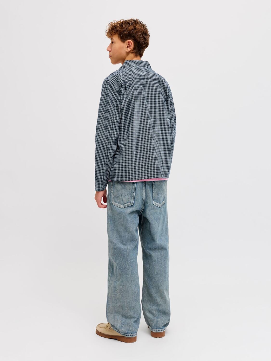 Jack & Jones Junior Рубашка на пуговицах комфортного кроя в синем цвете — фото 3