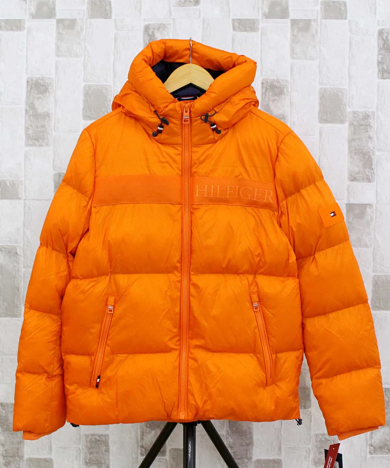 Пуховик с принтом New Ghost Tommy Hilfiger оранжевый
