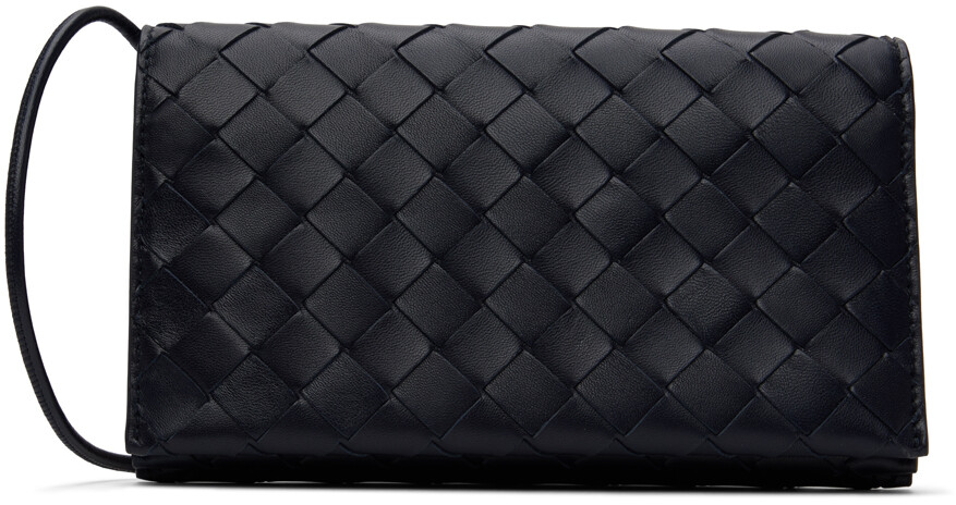

Черный кошелек на ремешке Bottega Veneta