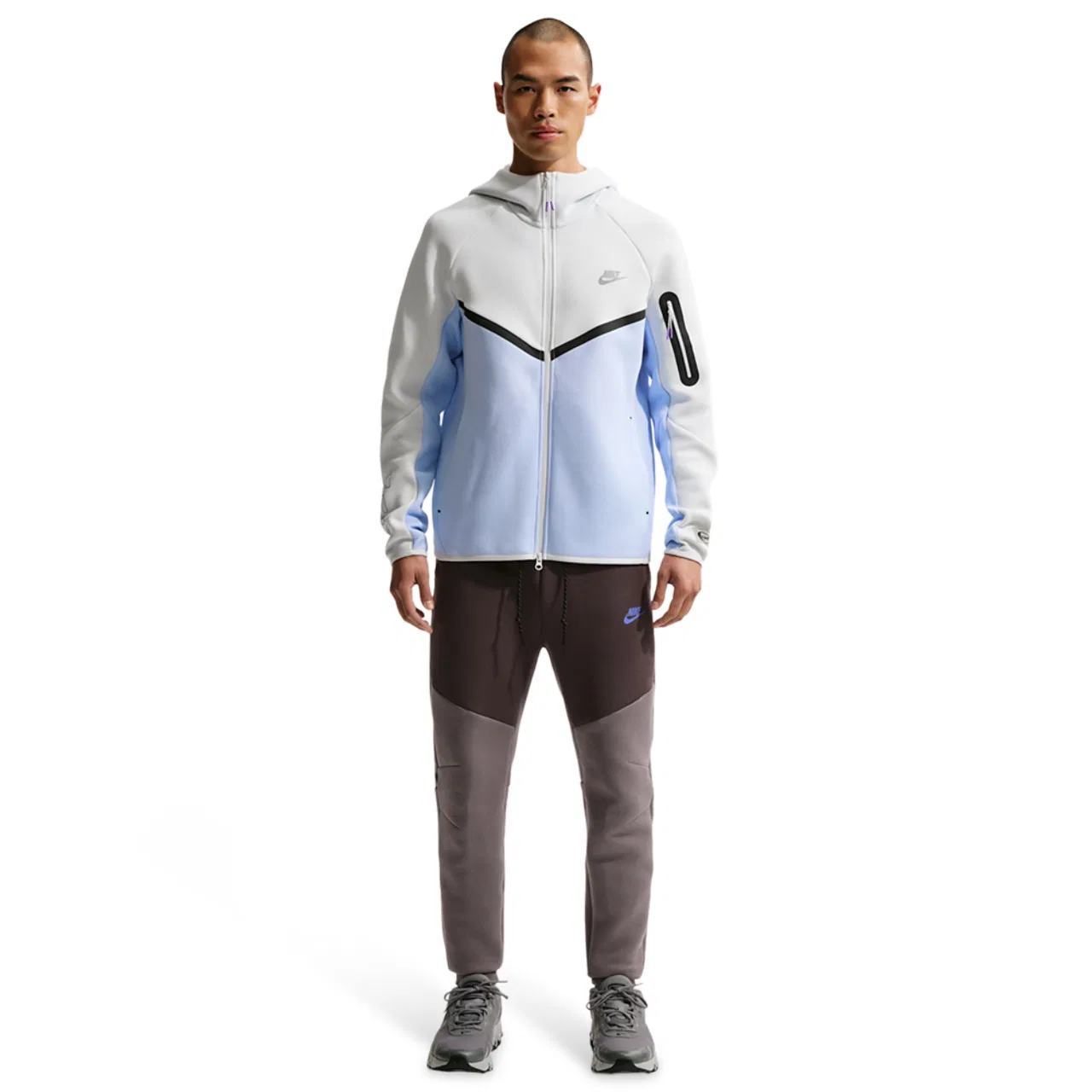 Мужская куртка Tech Fleece Windrunner Nike, цвет Hydrogen Blue/Bright Violet/Off White — фото 3