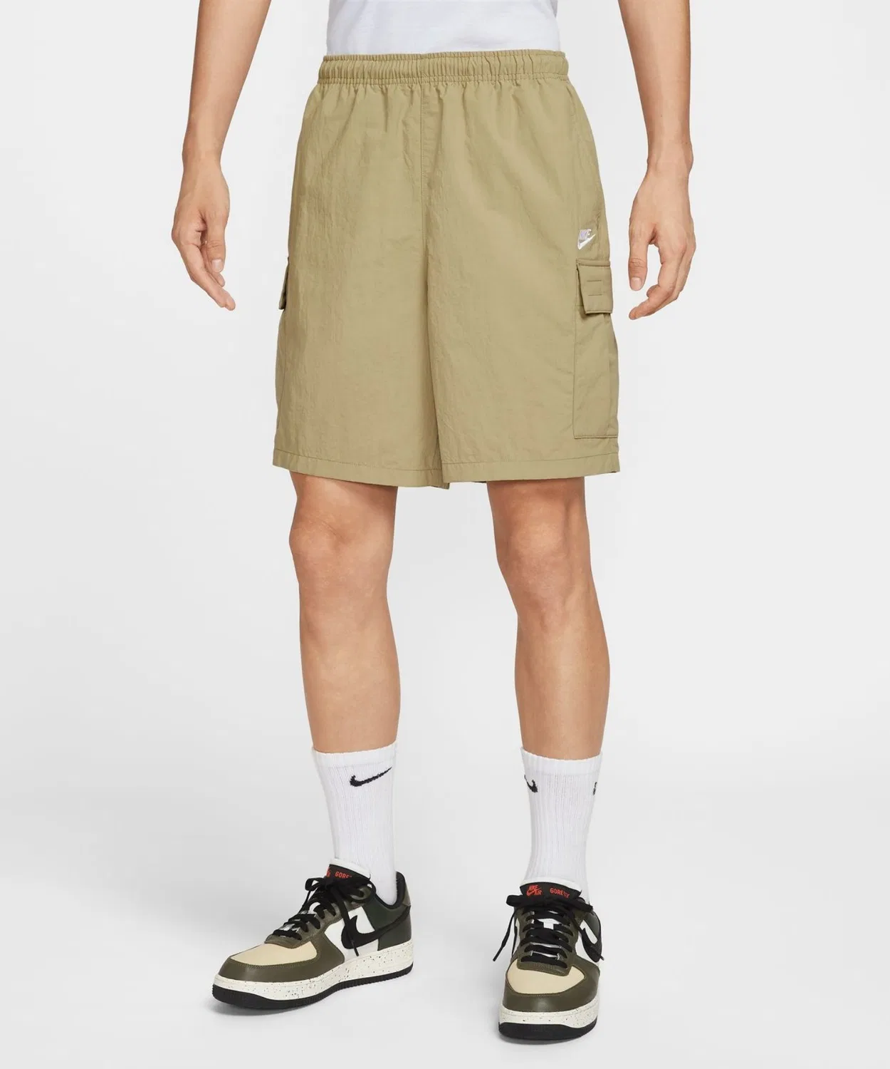 Мужские шорты Nike Club Utility с карго-карманами, черные — фото 3