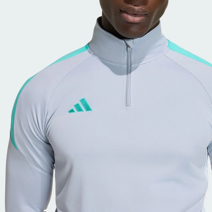 Спортивная футболка ADIDAS PERFORMANCE Performance Shirt 'Tiro 26 Essentials' светло-серого цвета — фото 3