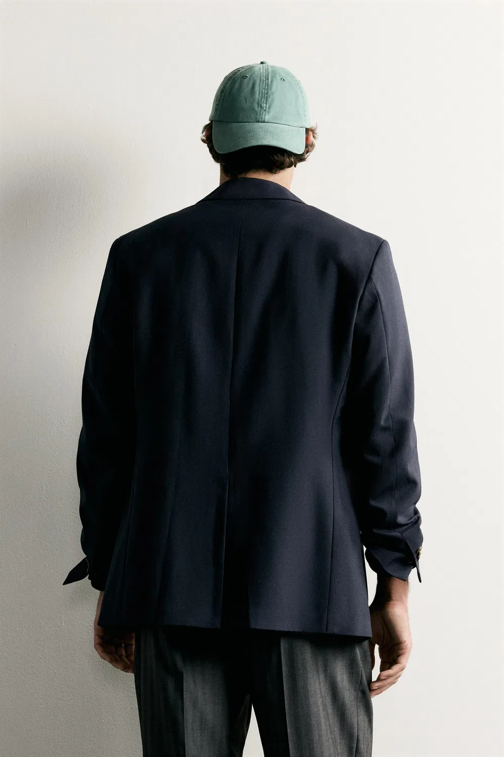 Двубортный пиджак с золотыми пуговицами ZARA, Navy blue — фото 3