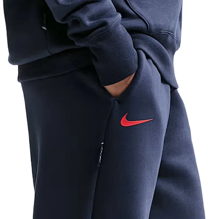 Мужские брюки для баскетбола Caitlin Clark Phoenix Fleece Pants 'Midnight Navy University Red' Nike, Midnight Navy/University Red — фото 2
